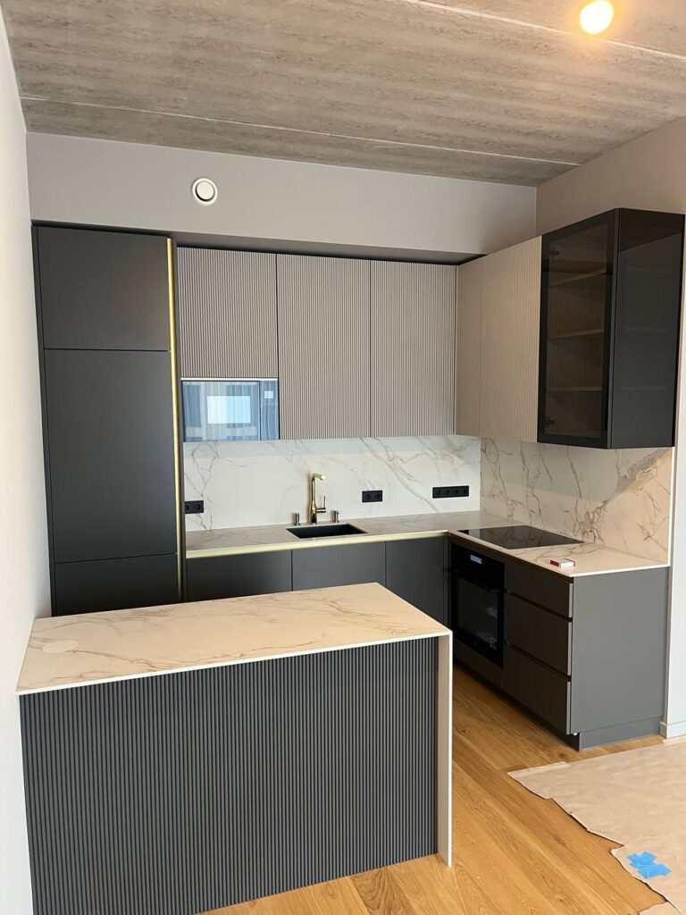 Photo 5954146466077459602 Y 1 768x1024